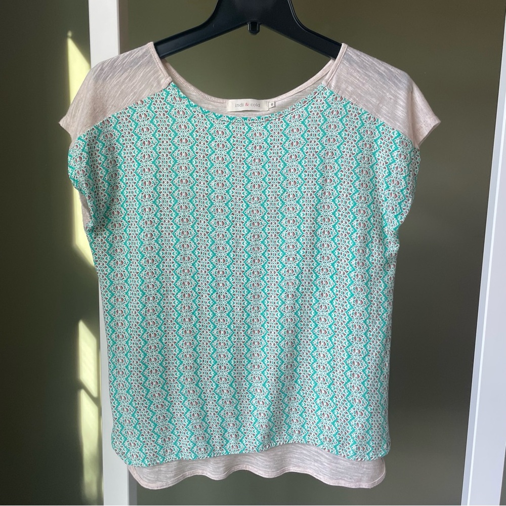 Indi & Cold Small Top